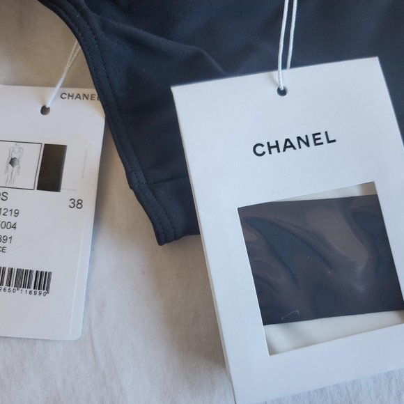 Chanel 19S Black White CC Logo Split One Piece - Picture 5 of 9